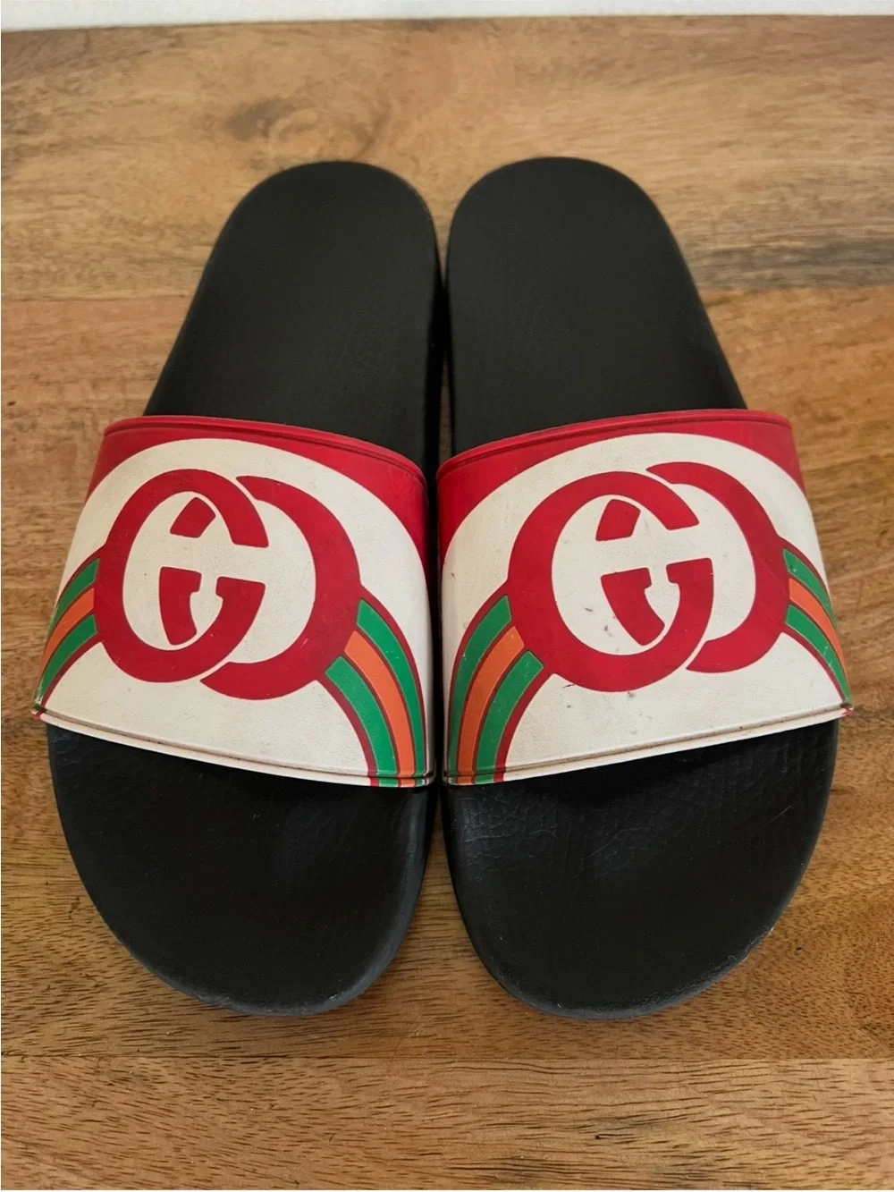 Gucci Red GG Rainbow Pool Slides Size 9